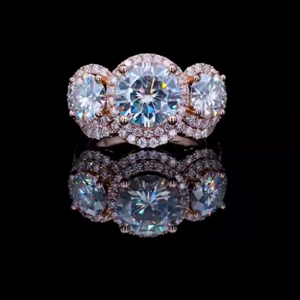 Stunning wedding ring set in 4 ct tw 14kt solid - Picture 1 of 4